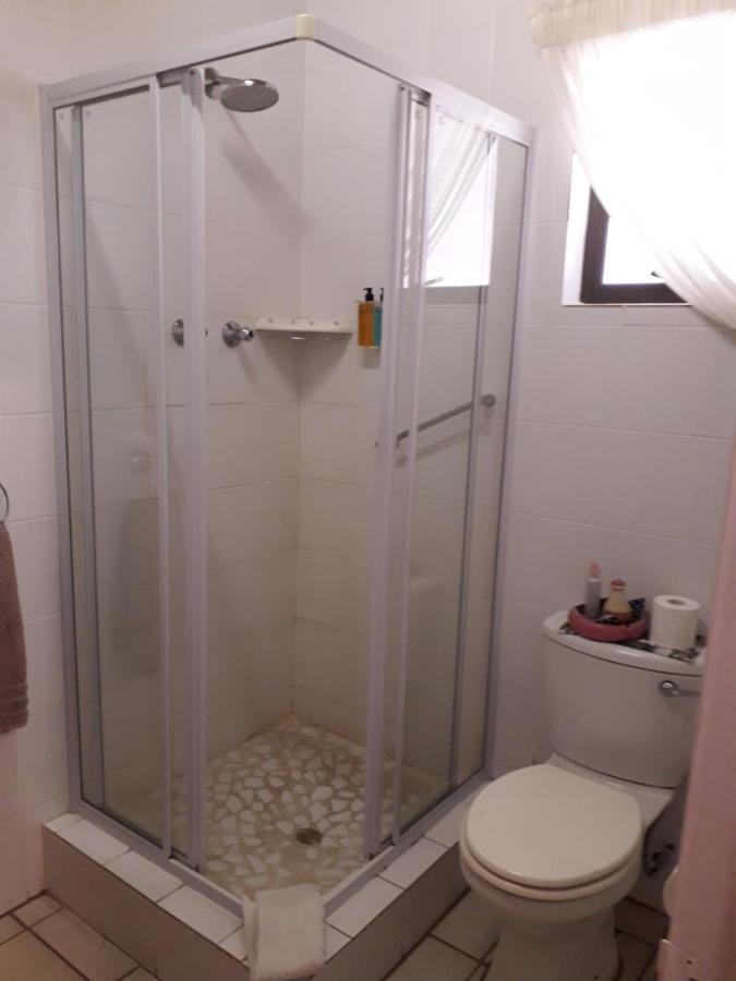 Culdesac Guesthouse Оудсхорн Экстерьер фото